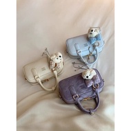 [AVAILABLE] Beautiful bag with genuine Chio2nd charm, size 20x8x13cm - CD892