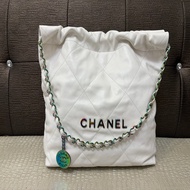 Chanel 白牛皮幻彩五金小號22bag AS3260