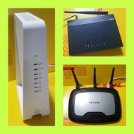 有貨👉購買60531686wts查詢🔵(1)$50華碩ASUS RT-N10E wireless N router 無線分享器 路由器broadband WIFI modem🔴(2)當零件賣$20中國移動china mobile智能路由器one gateway smart router有盒火牛操作指南⚪(3)TP-LINK450Mbps Dual-band wireless N gigabit router跟火牛變壓器WR2543ND📣請看關於我👈
