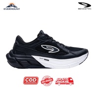 910Nineten Running Shoes - FUUTO HERITAGE BLACK AND WHITELS