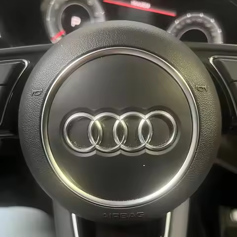 Car Logo Sticker For Audi A3 A4 B8 8P B9 8V A5 A6 C7 A7 Q3 Q5 Q7 Automobile Steering Wheel Logo Brig
