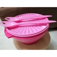 TUPPERWARE SALAD BOWL(3.8L)& FORKS