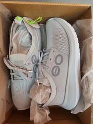 OOFOS OOMY Stride Shoes 超舒服悠閒恢復鞋 US10
