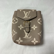 LV Tiny後背包
