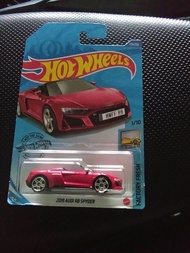Hot wheels 2019 AUDI R8 SPYDER