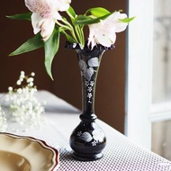 20世紀早期 手繪 白色琺瑯 花卉 黑色 玻璃花瓶  / 手工製作