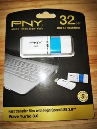 PNY 32GB USB 3.0 Flash Drive USB 手指