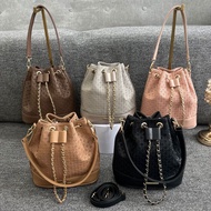 Tas Serut Leather Motif Anyam Diamond