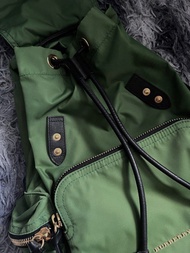 -  BURBERRY Nylon Medium Rucksack Backpack Green burberry背包背囊  Burberry England Made In Italy