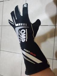 人身部品～全新正OMP FIRST EVO GLOVES MY2020 FIA認證反縫賽車手套3500自取