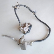 MASTER KALIPER REM DEPAN SKYDRIVE 125 PNP SPIN 125 ORIGINAL COPOTAN PENGERIMAN DEPAN SKYDRIVE