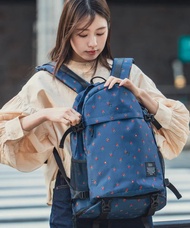 【熱門預購】KiU 2026新品 防潑水街頭嬉皮背包22L (6色) K111