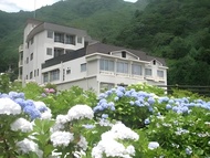 精進山酒店 (Shoji Mount Hotel)