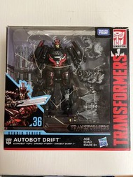 變形金剛 Studio Series 36 漂移