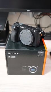 Sony A6500 Body + external charger
