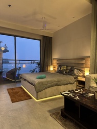 อพาร์ตเมนต์ 1 ห้องนอน 1 ห้องน้ำส่วนตัว ขนาด 775 ตร.ม. – ฟาริดาบัด (The Luxe Loft|39th floor lake or 