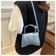 斜挎包crossbody bag爆款单肩包包女2025新款网红ins风斜挎包精致小包手提包包潮新品25.9.3