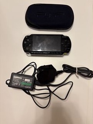 Sony PSP-1006 遊戲機 （不包電池）