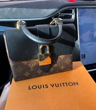 LV locky bb包 有單據 保真