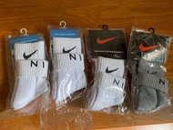 《全新》正版Nike長襪子 #二手價