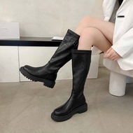 พลัสไซส์ ผู้หญิง รองเท้าบูท 41-43 ท่อยาวด้านล่างหนาเพิ่มความสูงไม่สูงเข่ารองเท้าอัศวินรองเท้าบูททรงส