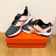 NIKE AIR BELLA TR 女款訓練鞋 灰粉