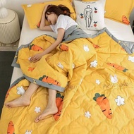 空调被双人夏凉被夏天薄被子可机洗单人学生宿舍夏被春秋被子被芯Air conditioning for two people, cool in summer, thin quilt for summer