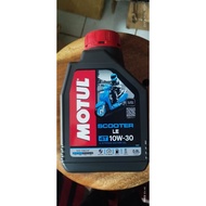 Motul scooter LE 10W-30 4T 0.8 L packaging