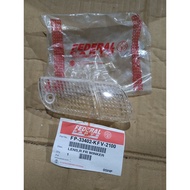 HONDA Front turn signal mica Right side legendHONDA only. federal brand