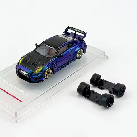 CM Model 1:64 GT-R R35 diecast model cars