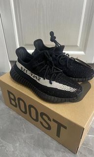 Yeezy Boost 350 V2 Oreo UK8.5