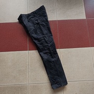 Dominate black cargo trousers L