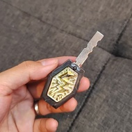 USED TAKARA DX Thunder Madan Key  Madan Senki Ryukendo