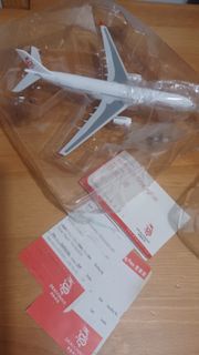 港龍航空模型連登機證