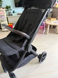 Nuna Trvl XL嬰兒車