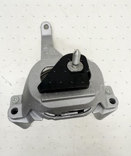 ยางแท่นเครื่อง ยางแท่นเครื่อง นิสสันเทียนา J32 เครื่อง2.0 แท่นเครื่อง Nissan Teana J32 VQ2.0  ปี2008