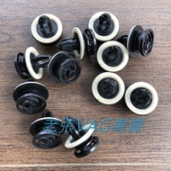 A4 B6 B7 Door Panel Fixing Buckle