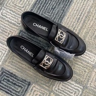 Chanel 香奈兒 黑色 大logo 厚底 樂福鞋  38.5碼