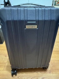Samsonite新秀麗行李箱20寸