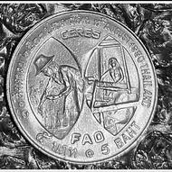 เหรียญที่ระลึก 5 บาท พระราชินีในรัชกาลที่ 9 FAO CERES ปี 2523 *ผ่านใช้ (ราคาต่อเหรียญ)