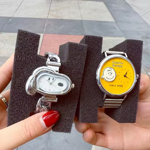 Hot Snoopy & Friends Collectible Mystery Watch Blind Box - Surprise Cartoon Watches Gift Set For Kid