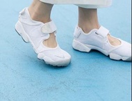 Nike air rift 忍者鞋 26