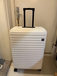 日本行李箱28寸喼 Hinomoto靜音輪 可擴容30% 白色旅行喼