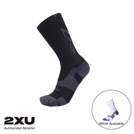 2XU Vectr Light Cushion Crew Socks Black & White | Anti-Blister Running & Training