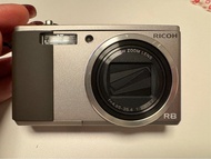 已經售出 【超復古】 CCD 數碼相機  Ricoh R8