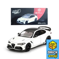 BBR Models Alfa Romeo Giulia GTAm White 1/64 BBRDIE6426