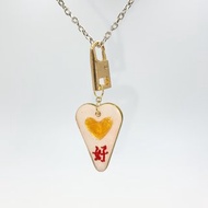 原創手作設計 /使用 Padico 星の雫 uv膠 電腦繡文字拉鍊墜飾