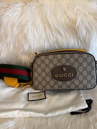 Gucci neo vintage GG supreme 斜孭袋 虎頭包