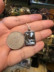 橄欖天鐵無事牌