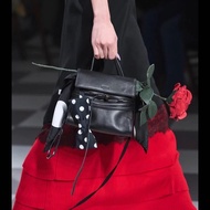 MOSCHINO Tie Me 綁帶包 （附揹帶）